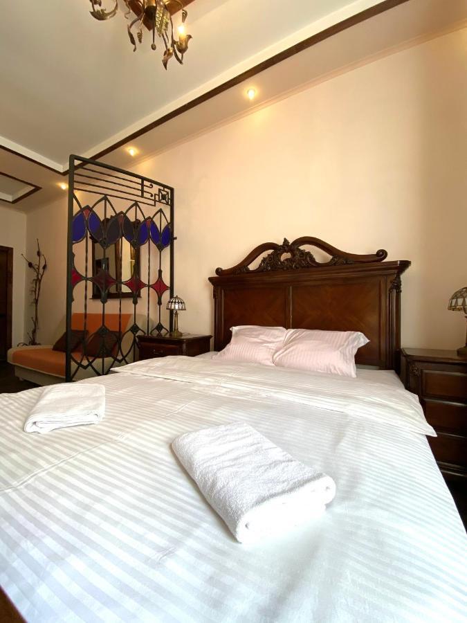Квартира На Вулиці Лесі Українки 19 Lviv Extérieur photo