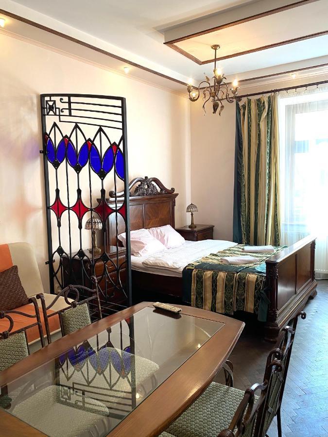 Квартира На Вулиці Лесі Українки 19 Lviv Extérieur photo