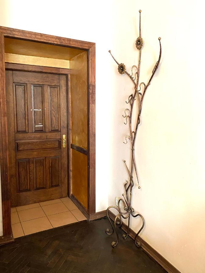 Квартира На Вулиці Лесі Українки 19 Lviv Extérieur photo