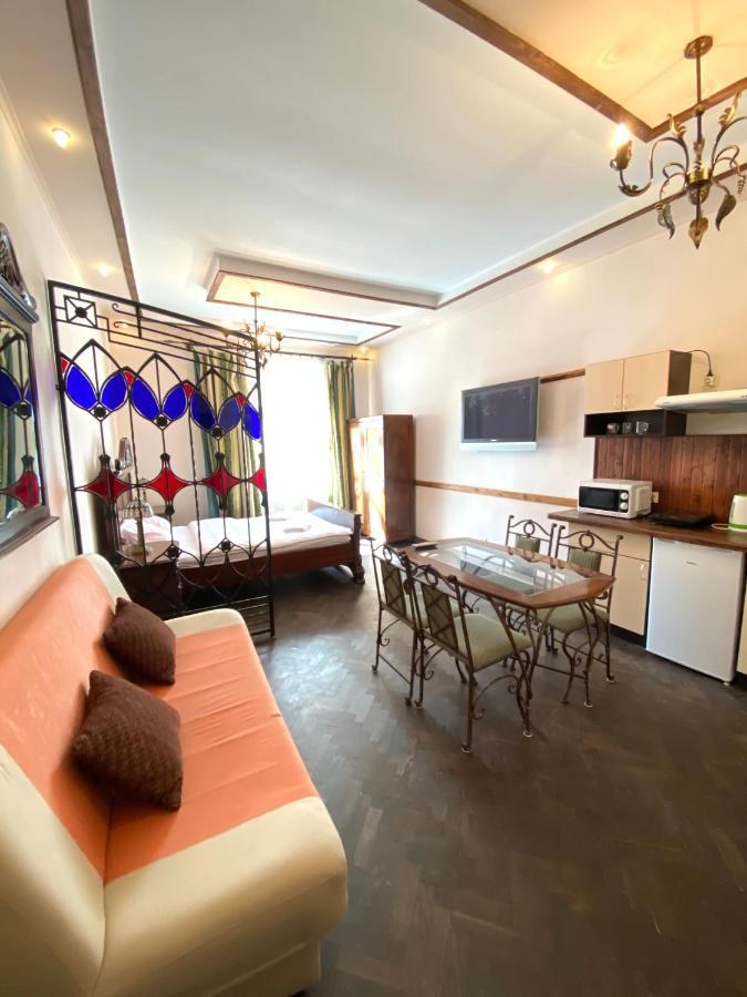 Квартира На Вулиці Лесі Українки 19 Lviv Extérieur photo